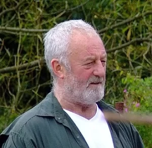 Bernard Hill played King Théoden of Rohan.