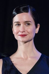 Katherine Waterston as Daniels, the chief of terraforming for the Covenant mission 