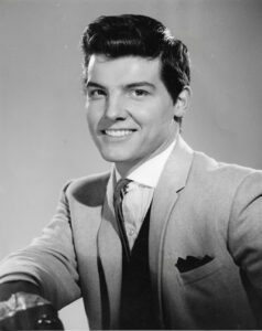Jess Conrad recalled that on the first day of filming Furie said the script wasn’t believable and ordered the actors to tear it up and improvise their dialogue.