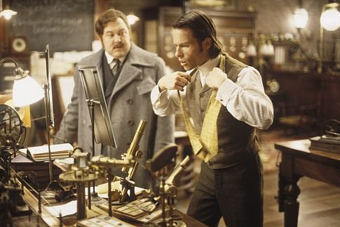 Машина времени фильм 2002